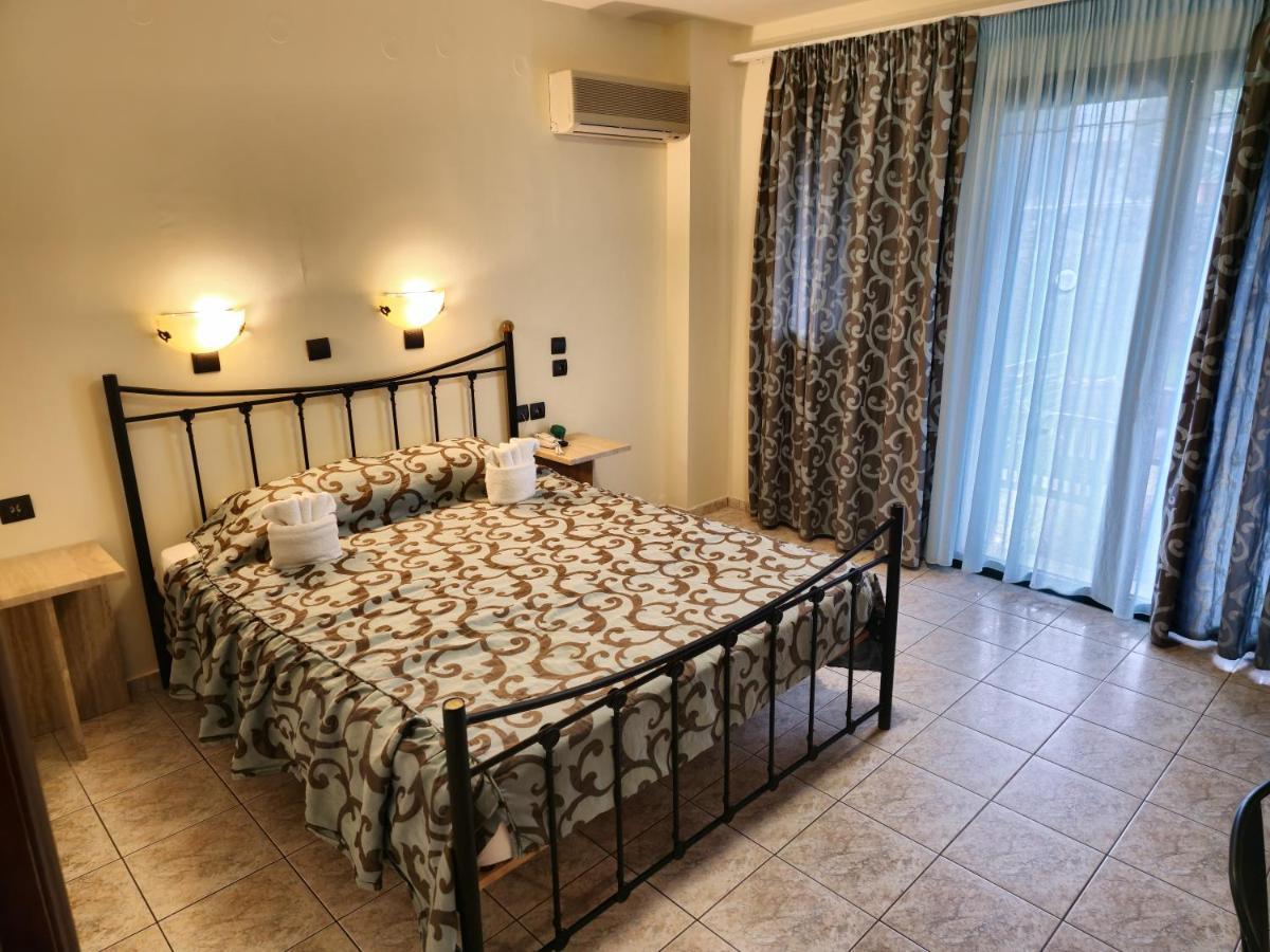 Dias Hotel & Apts Stalida Bagian luar foto