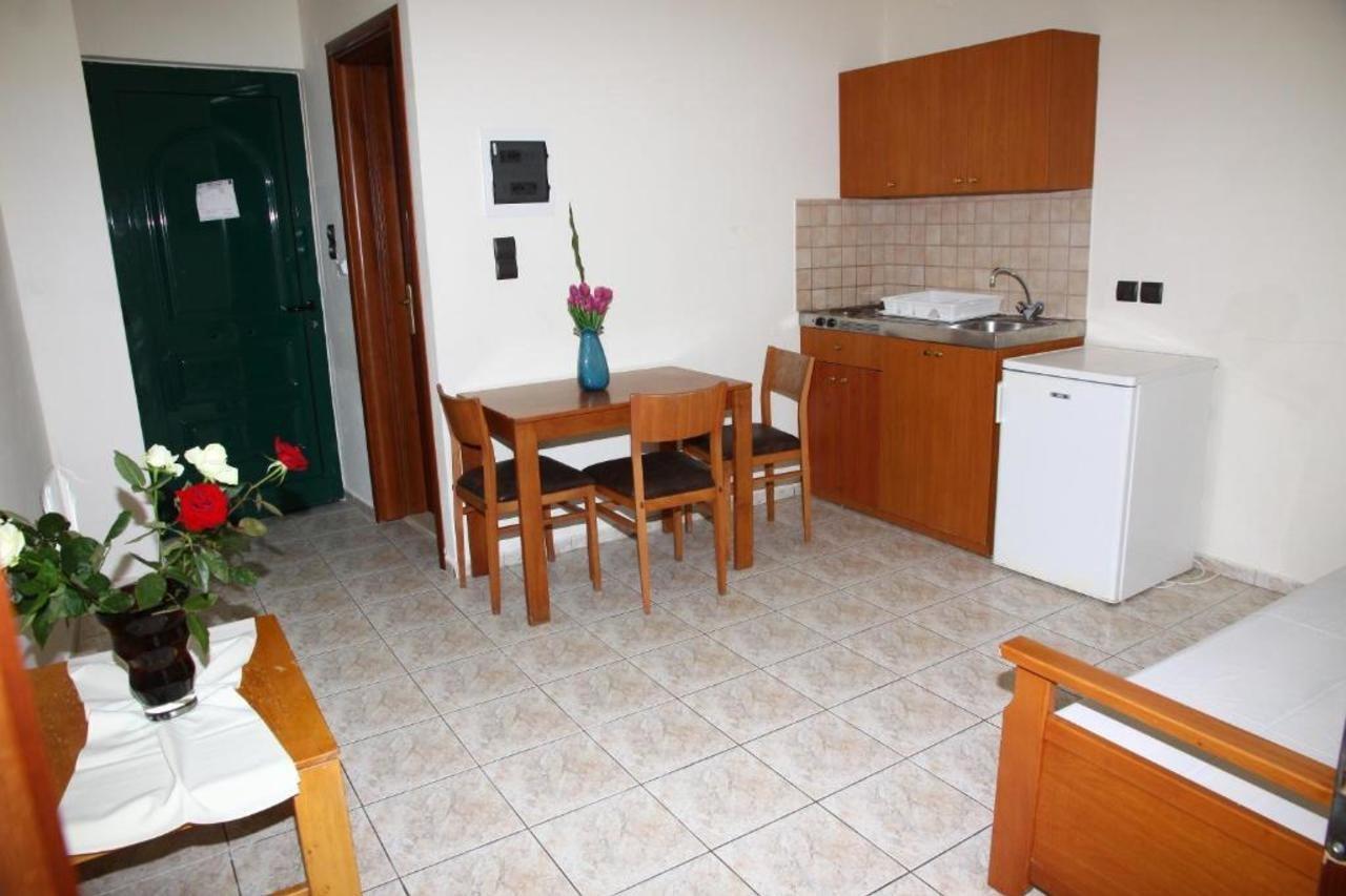 Dias Hotel & Apts Stalida Bagian luar foto